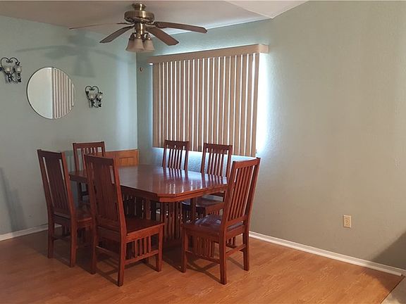 4th image of 8150 Sherwood Blvd