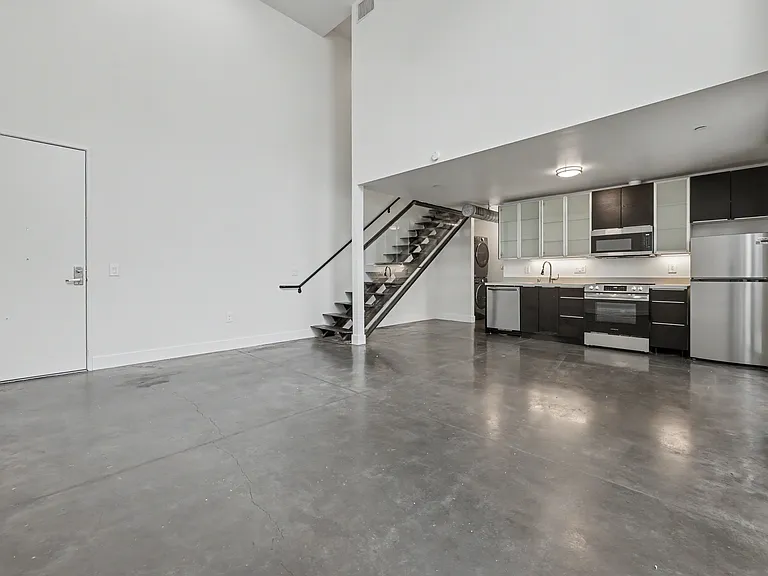 1737 Chalmers St #105E — Photo 2
