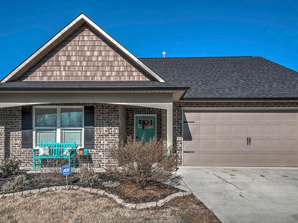 1st image of 105 Ann Cove Ln
