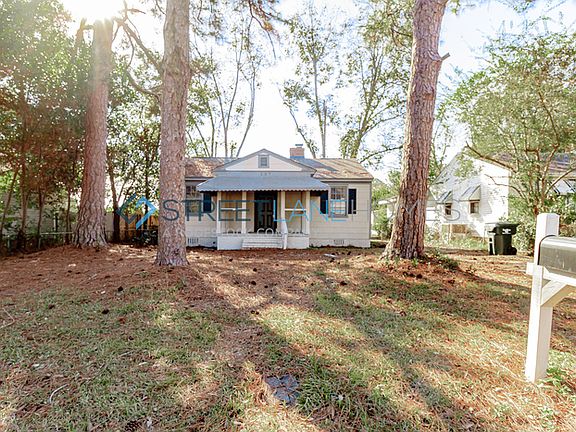 3rd image of 237 Meadowdale Dr