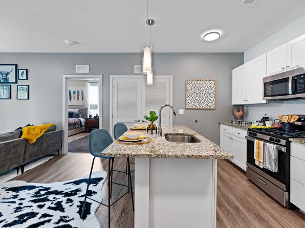 1 Sunrise Rd #1B-1BA-939SQFT