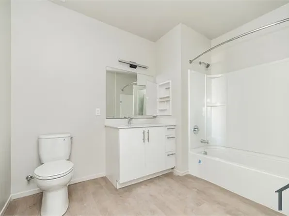 65 Shiloh Rd, Windsor, CA 95492