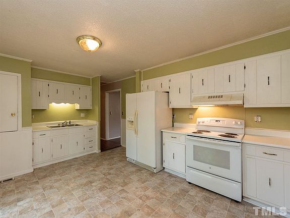 4th image of 309 Dale Pl