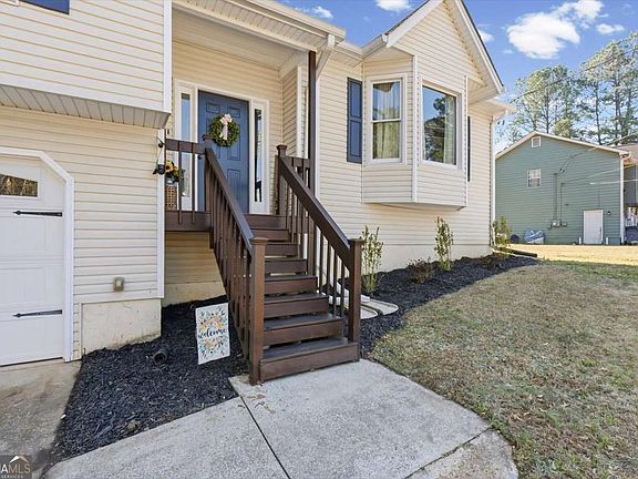 4th image of 622 Holland Rd