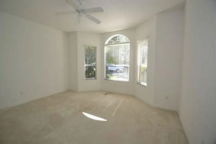 2322 Callaway Dr — Photo 8
