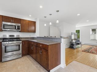 1170 Wilson Rd APT 55, Fall River, MA 02720