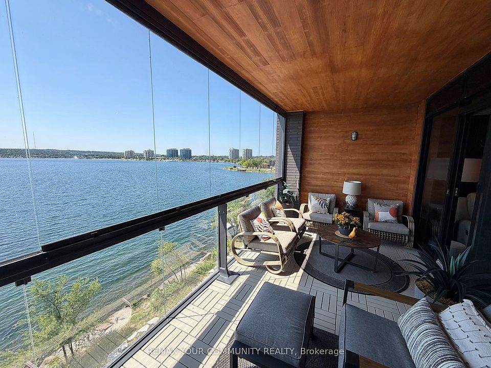 1st image of 185 Dunlop St E #303