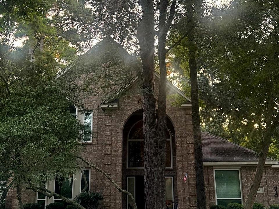 1st image of 23 Townsend Pl