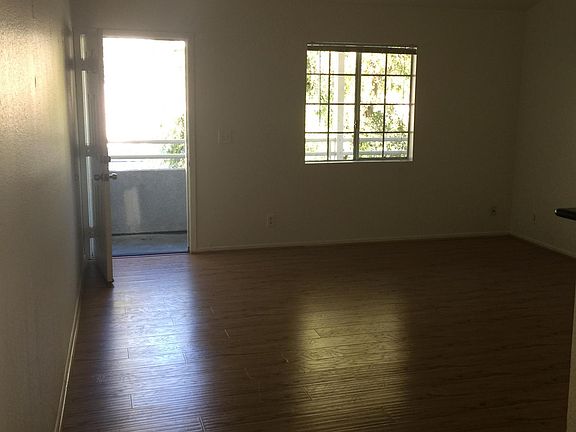 2nd image of 74 S Altadena Dr APT 4