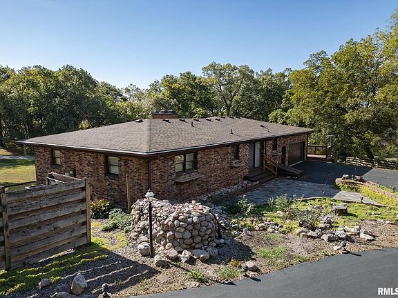2nd image of 159 Deer Park Dr