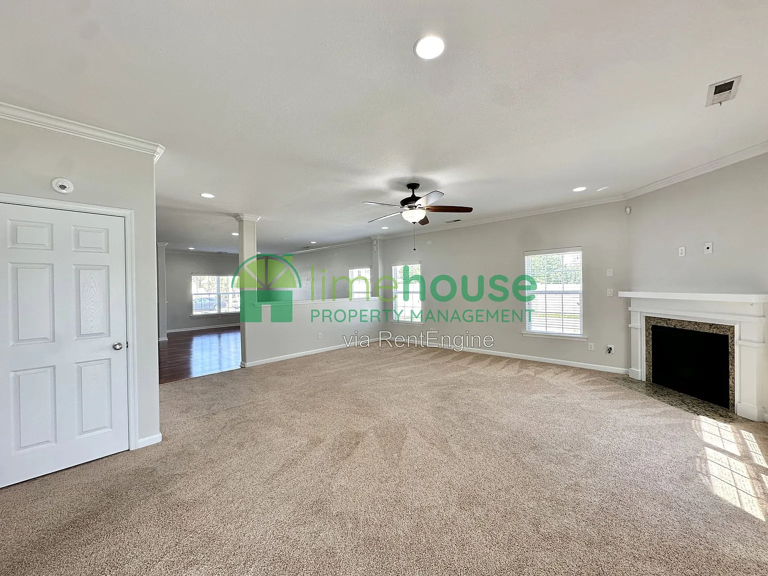 5 bed, 4.0 bath, 3600 sqft, $3,800 — Photo 2