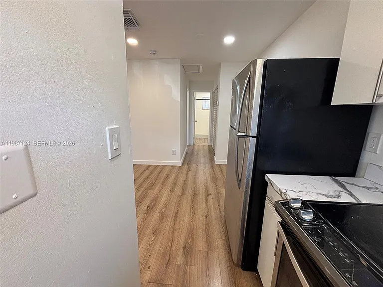 2308 Jackson St #3 — Photo 4