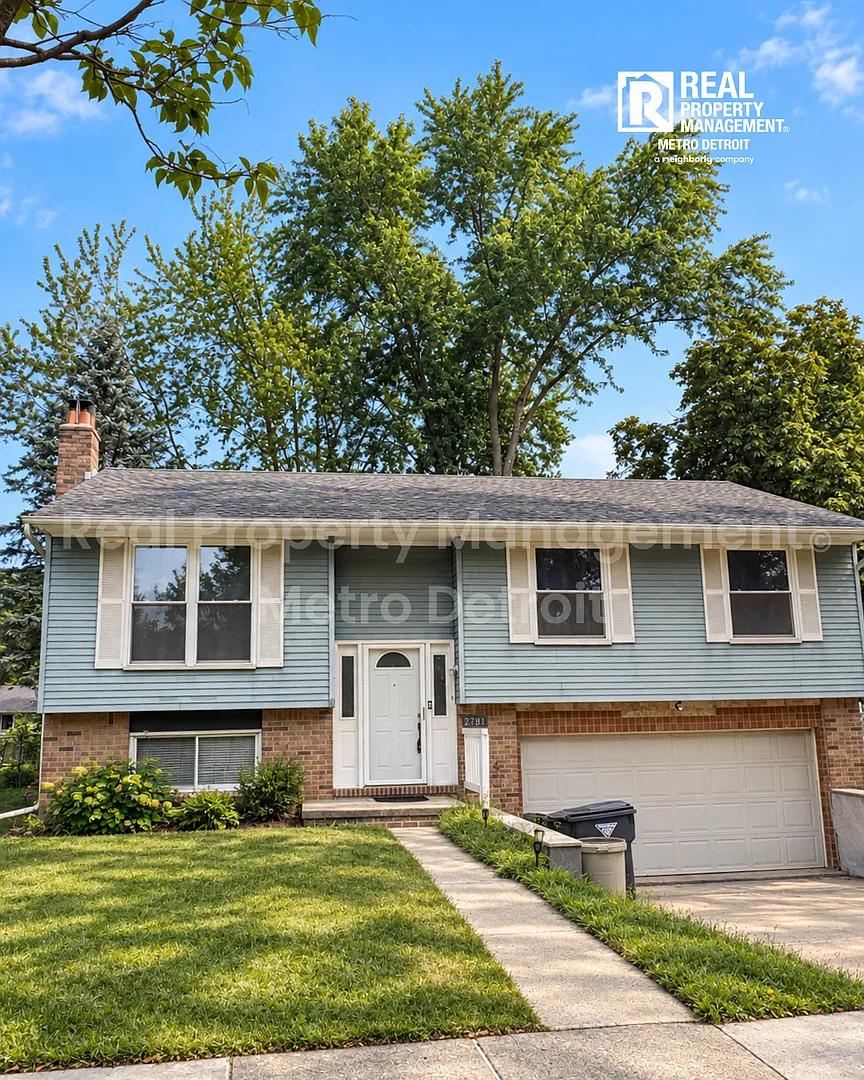 3-Bedroom Home in Troy School District — Photo 1
