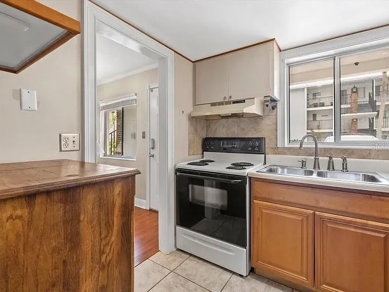 2047 Canal Dr #L6 — Photo 10