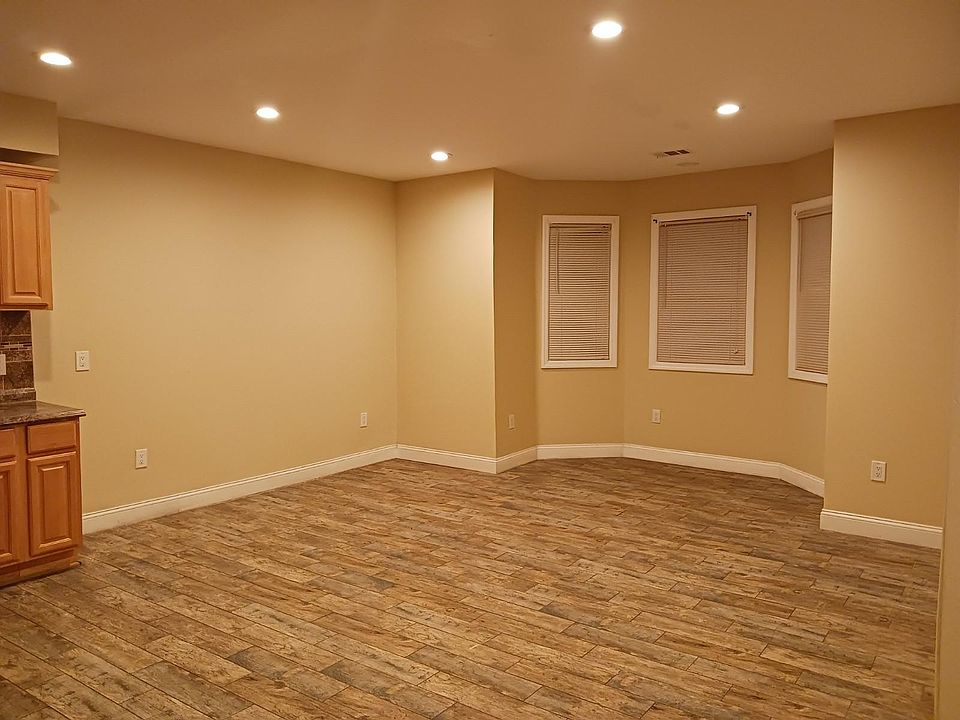 125 Murray St Elizabeth NJ Zillow