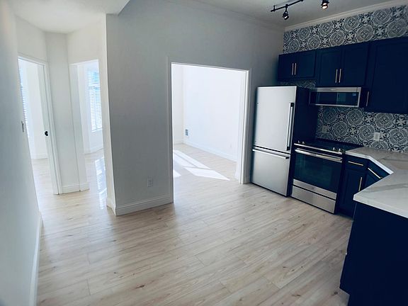 2nd image of 426 Broadway St #201