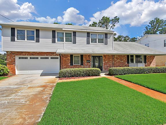 2nd image of 8519 Andaloma St
