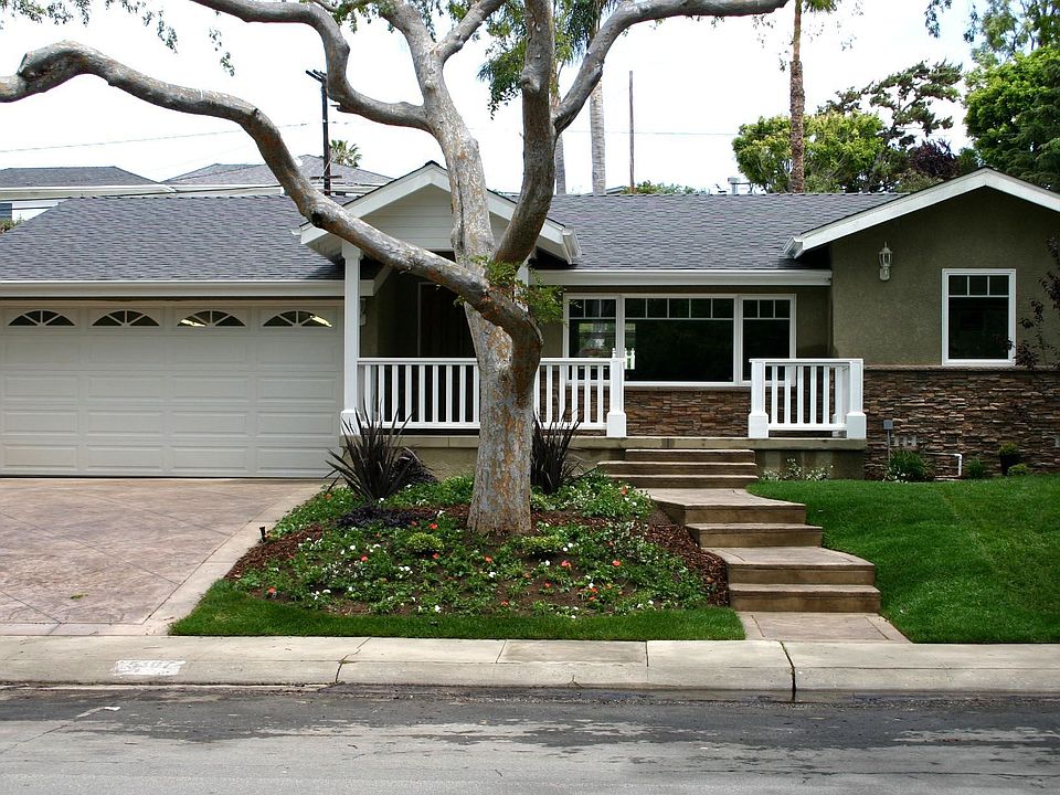 Custom Ranch on a 9,300 sq ft lot.