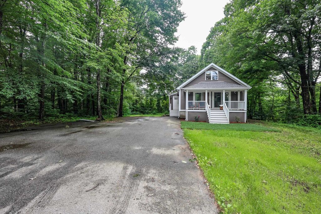 24 Mountain Road, Raymond, NH - View 3