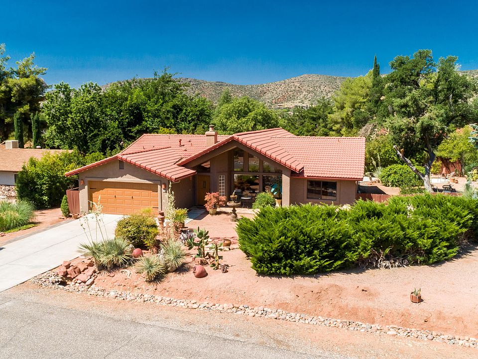 1st image of 85 Sedona St