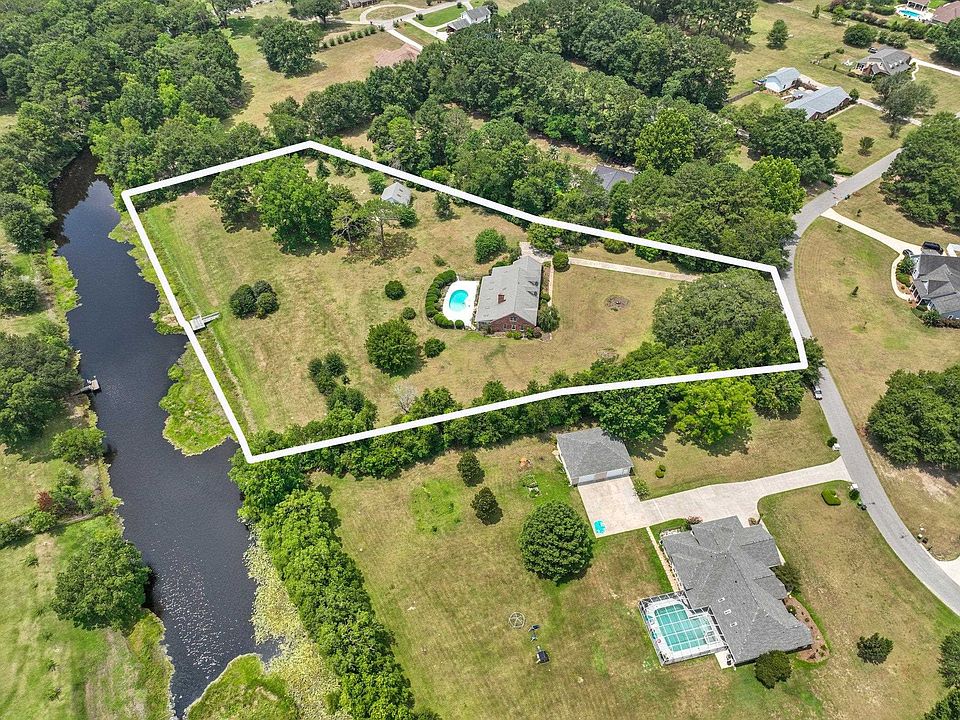 1st image of 1734 Vineyard Way