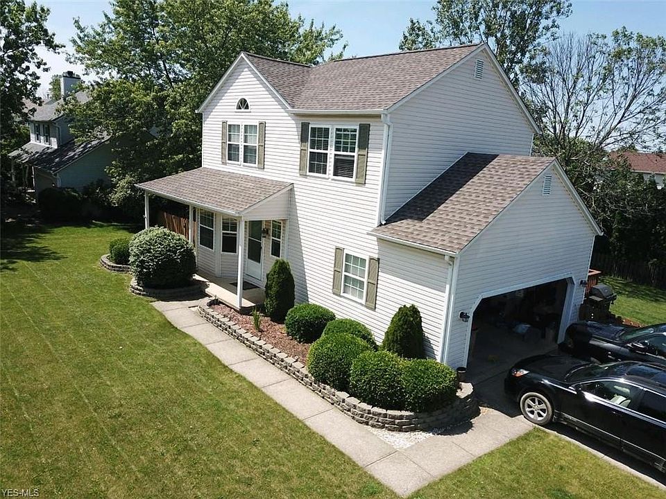 1st image of 921 Marshall Ct