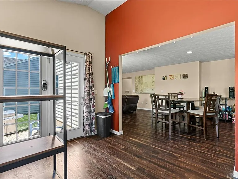 7428 Bostelman Pl — Photo 15