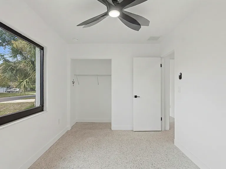 5924 15th Way N — Photo 15