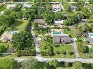 13941 SW 22nd Pl, Davie, FL 33325