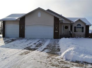 1709 S Dawley Ct, Brandon, SD 57005