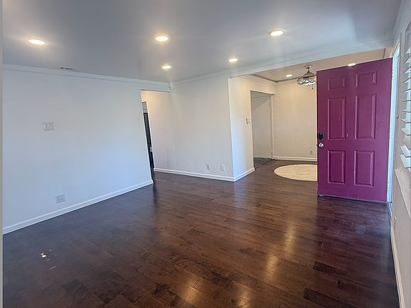 4th image of 154 Bradford Dr