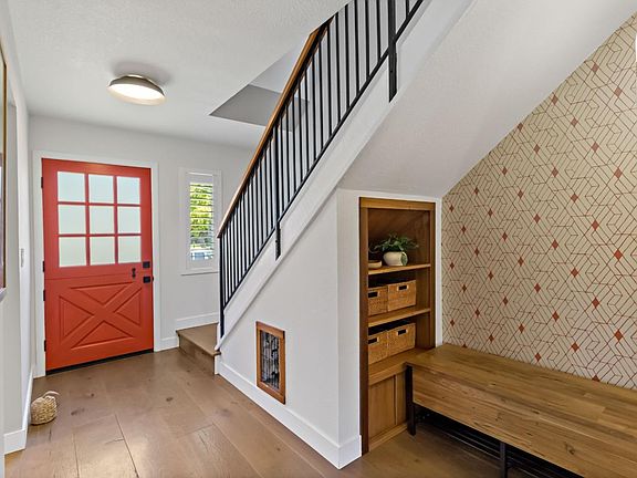 5th image of 435 Alberto Way Unit 2