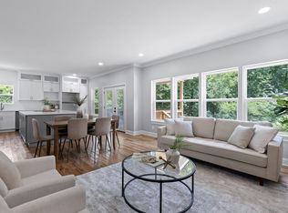 918 Lullwater Rd, Chattanooga, TN 37405