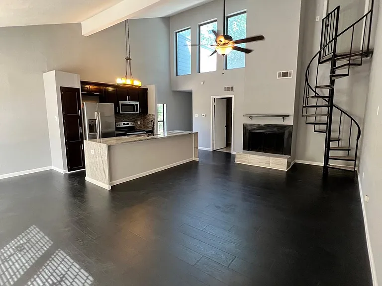 7215 Holly Hill Dr #101 — Photo 1