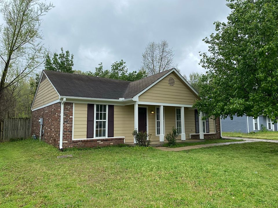 1st image of 10461 Kristen Dr S