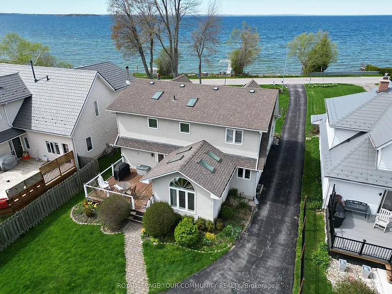 203 Lake Dr E — Photo 4