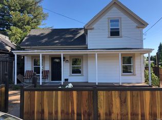 226 Lincoln St, Healdsburg, CA 95448