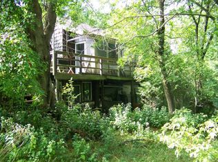 2720 Apple Ln, Rhinelander, WI 54501