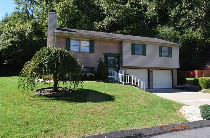 1st image of 104 Rose Ct S