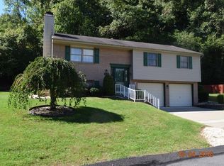 104 Rose Ct S, Delmont, PA
