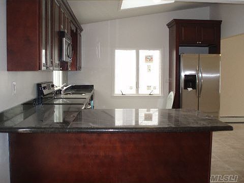3rd image of 196 Elmwood Ave