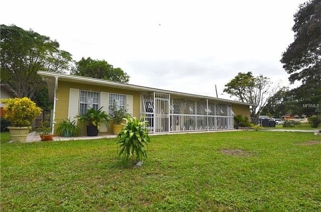 1st image of 1404 Hawkes Ave