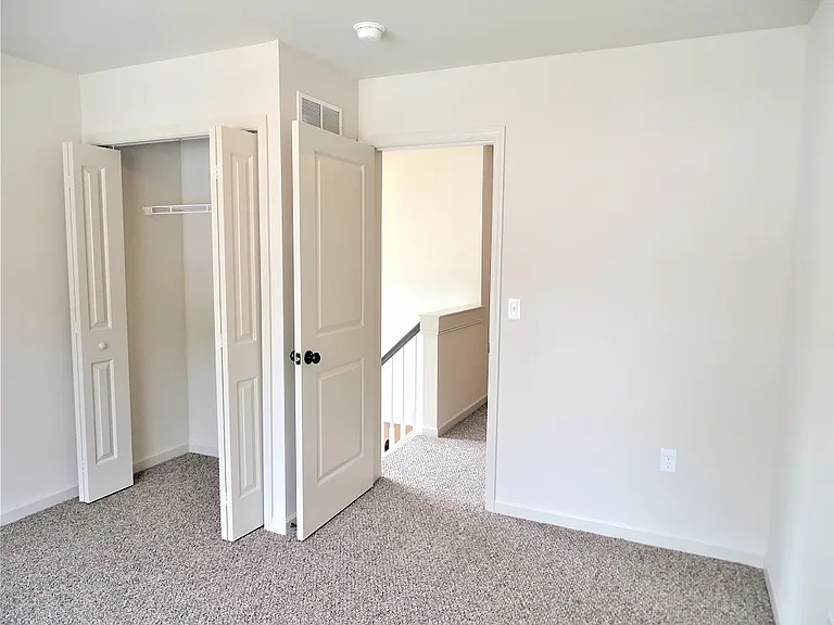 12 Arrowhead Dr — Photo 20