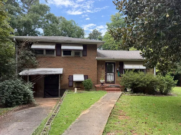 307 Bethune St N, Greenwood, SC 29646