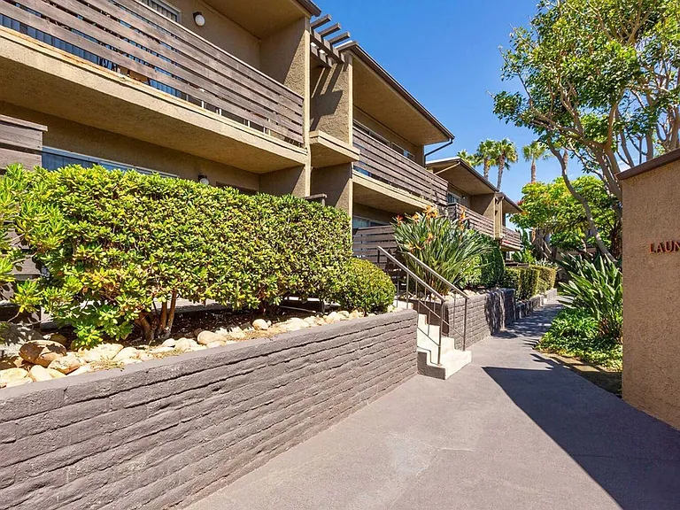 Elan Avante Apartments — Photo 19