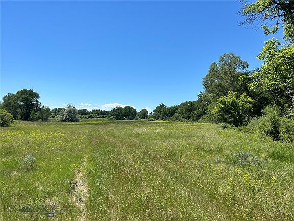 2nd image of Highway 212