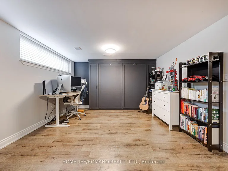 42 Sellmar Rd — Photo 24