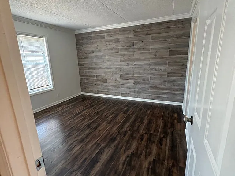 2325 Elliston Pl — Photo 15