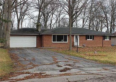 1st image of 212 Huron Ave