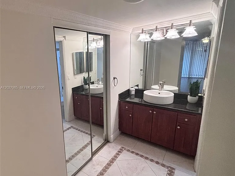 8050 W McNab Rd #212 — Photo 8